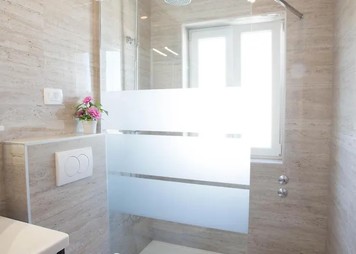 Marija Bibic Hvar Town