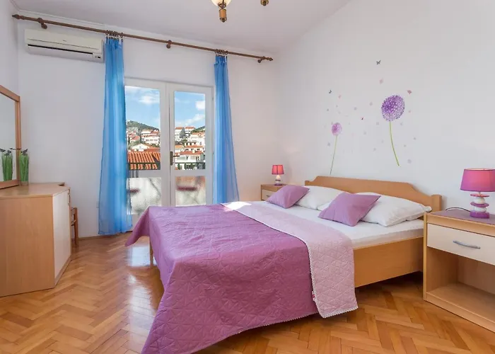 Marija Bibic * Hvar Town