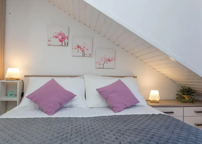 Marija Bibic * Hvar Town