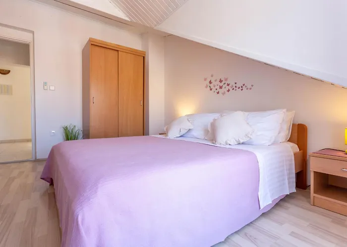 Marija Bibic * Hvar Town