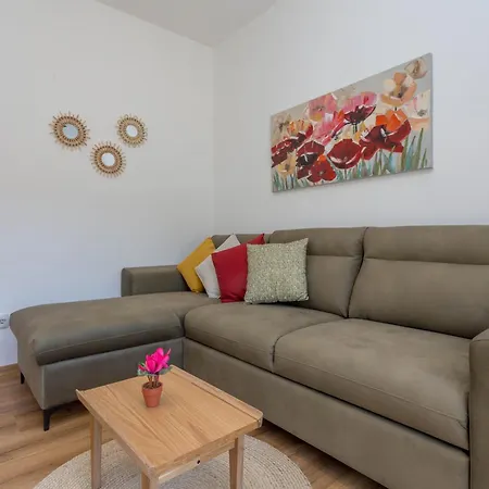 Marija Bibic Apartment Hvar Town