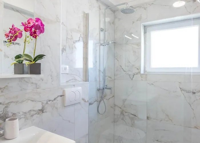 Marija Bibic Apartment Hvar Town