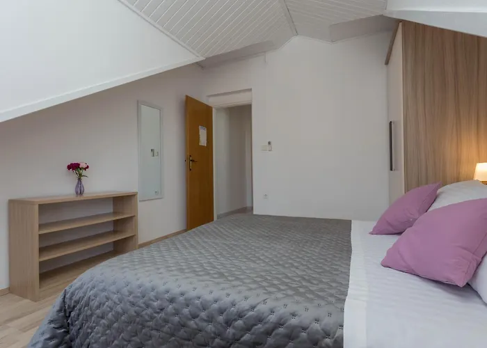 Marija Bibic Apartment Hvar Town