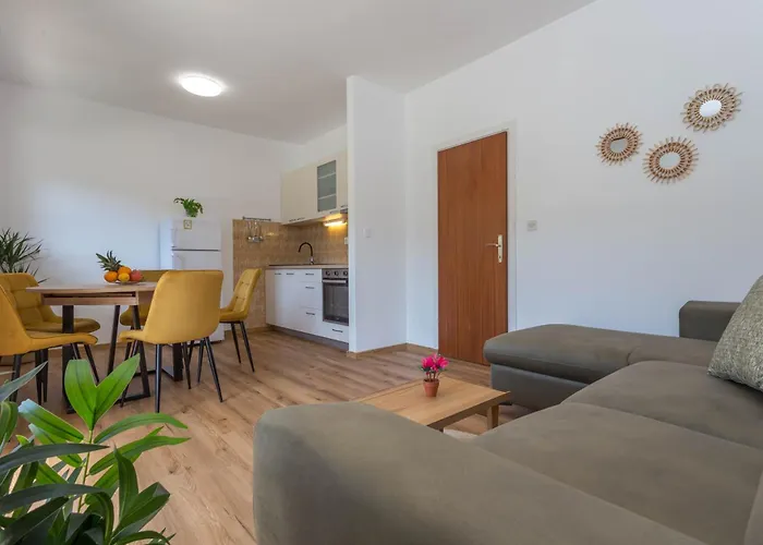 Marija Bibic Apartment Hvar Town